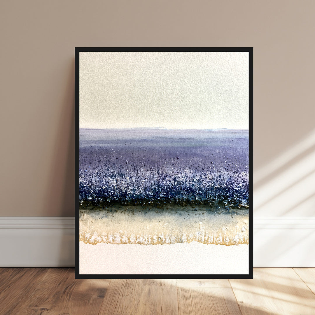 Stilles Meer im Nebel Poster – Schwarzer Rahmen – Produktfoto