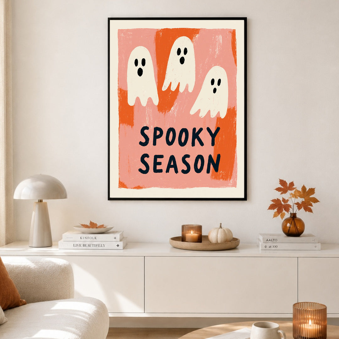 Drei Geister Spooky Season Poster – Schwarzer Rahmen – Produktfoto