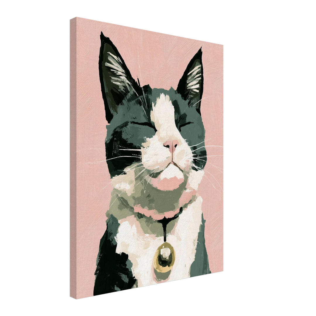 Zufriedene Katze mit Glöckchen Leinwandbild – Schräge Ansicht – Produktfoto