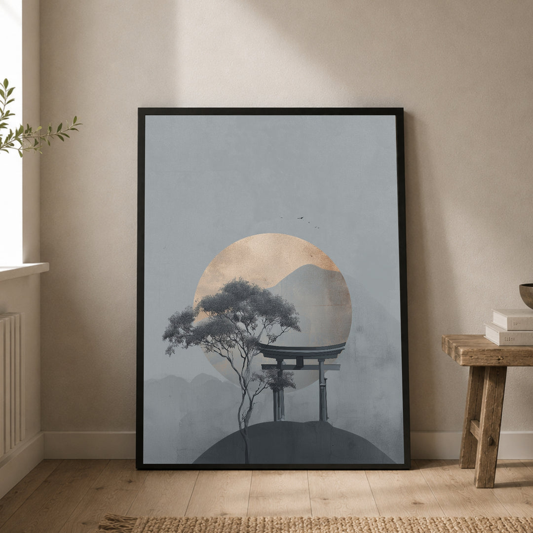 Torii im Morgennebel Poster – Schwarzer Rahmen – Produktfoto