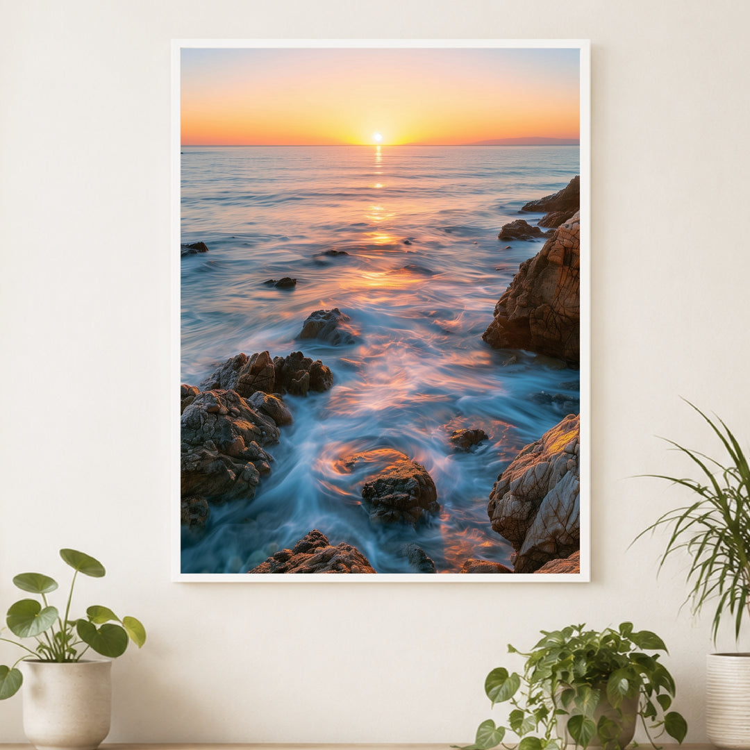 Goldenes Abendlicht am Meer Poster – Weißer Rahmen – Produktfoto