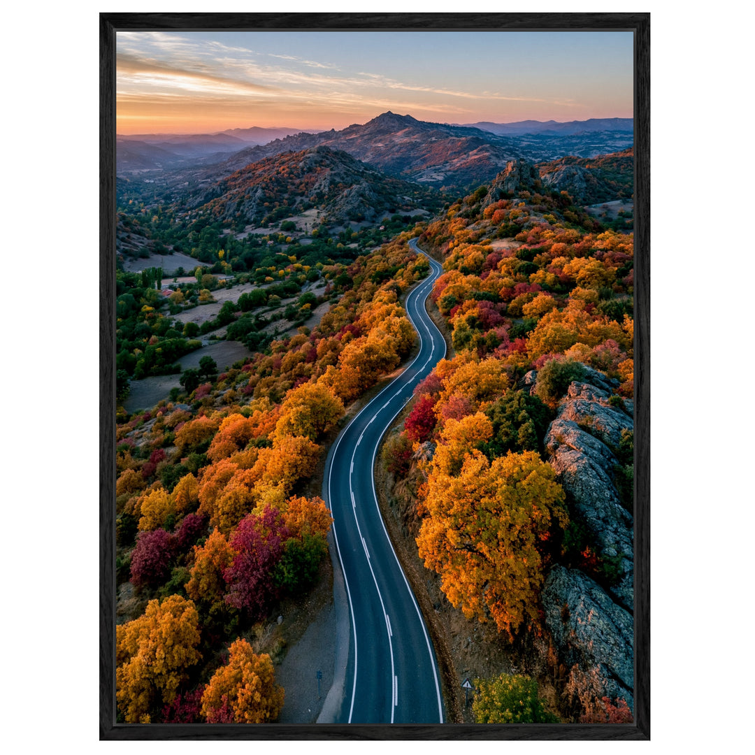 Herbststraße im Bergland Leinwandbild – Leinwandbild