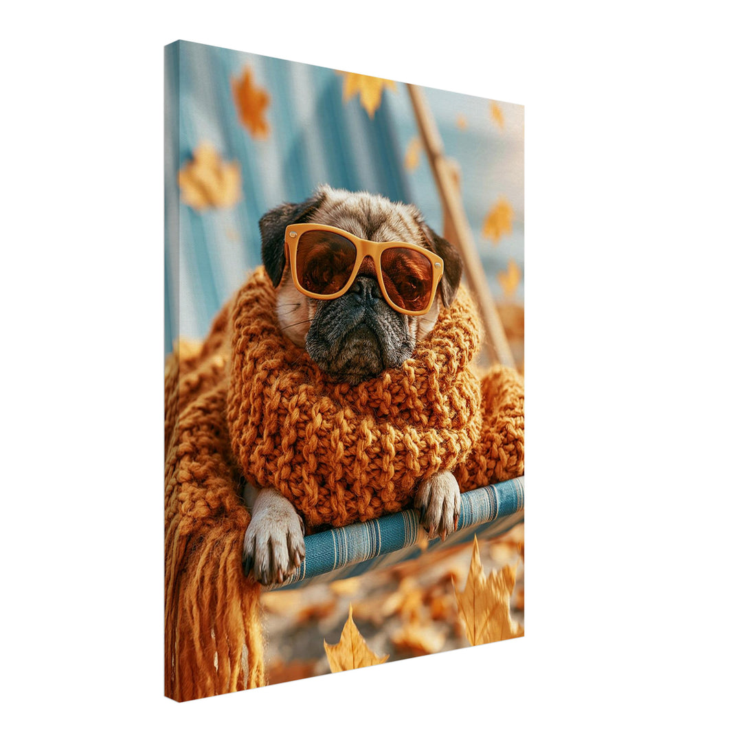 Mops im Herbstwind Leinwandbild – Schräge Ansicht – Produktfoto
