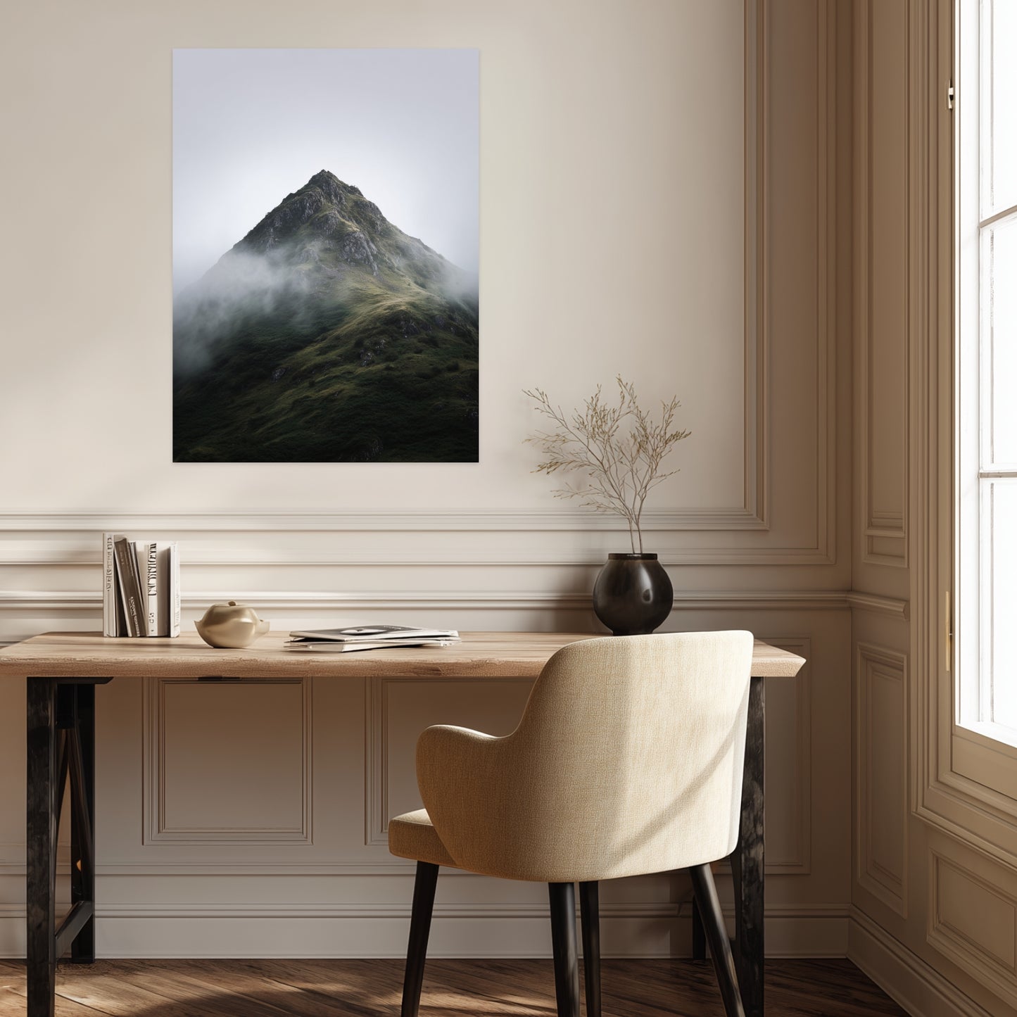 Nebliger Berggipfel Poster