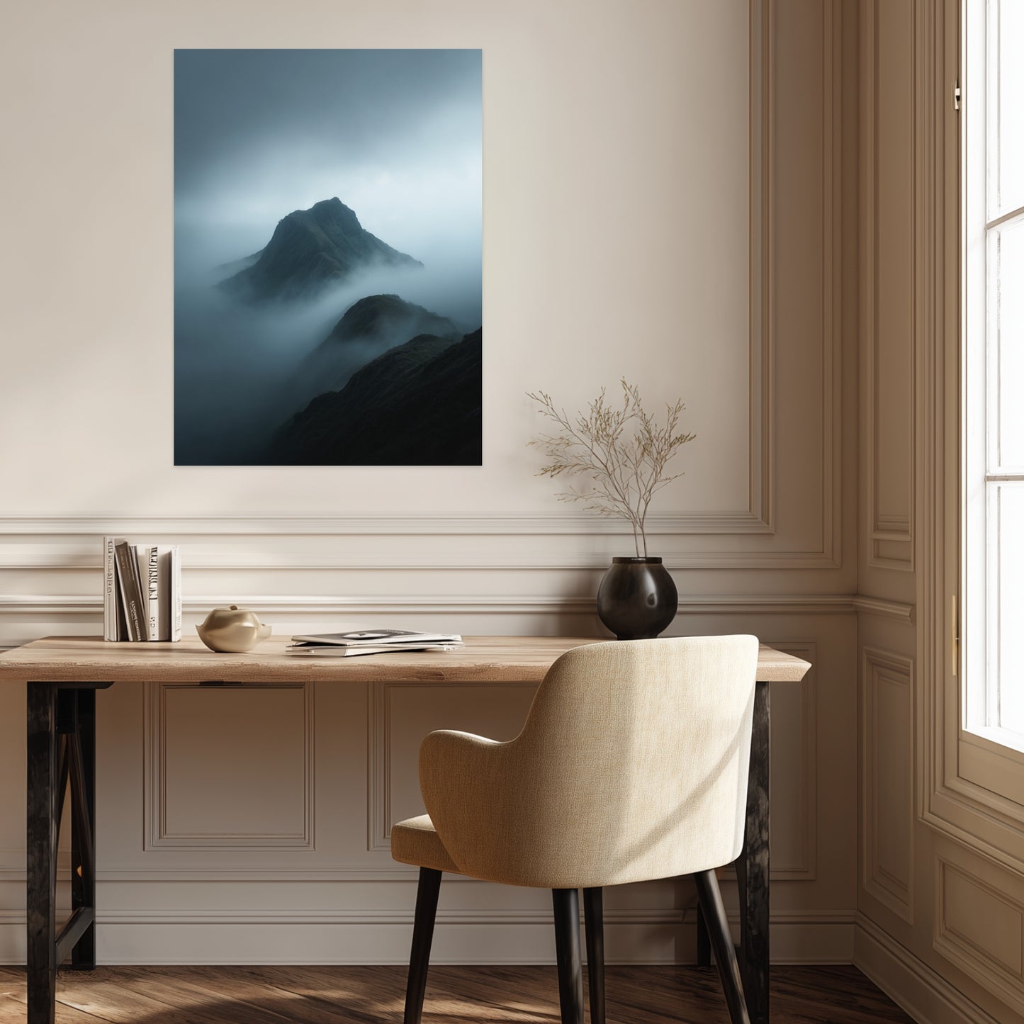 Nebliger Bergkamm im Morgenlicht Poster