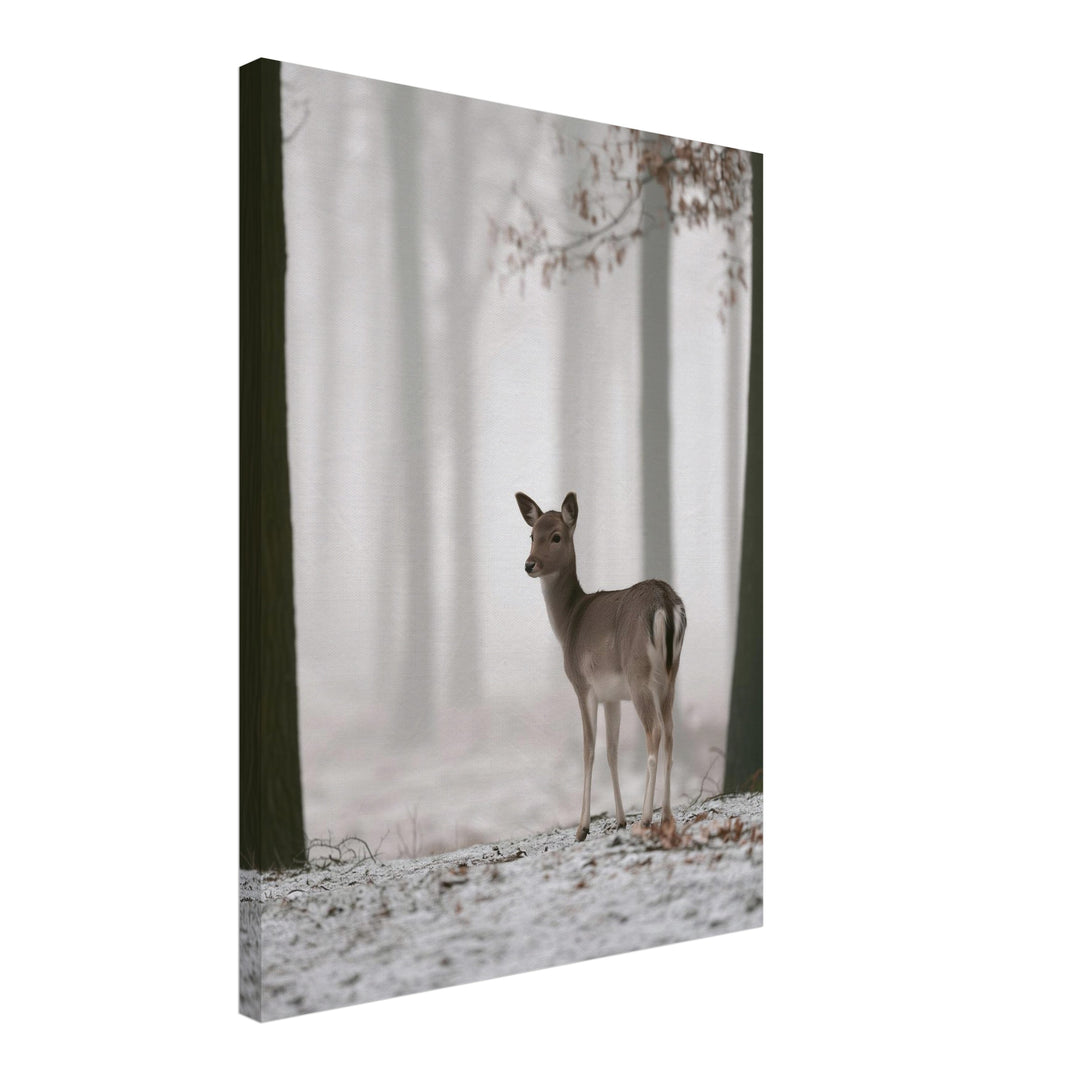 Reh im Winterwald Leinwandbild – Schräge Ansicht – Produktfoto