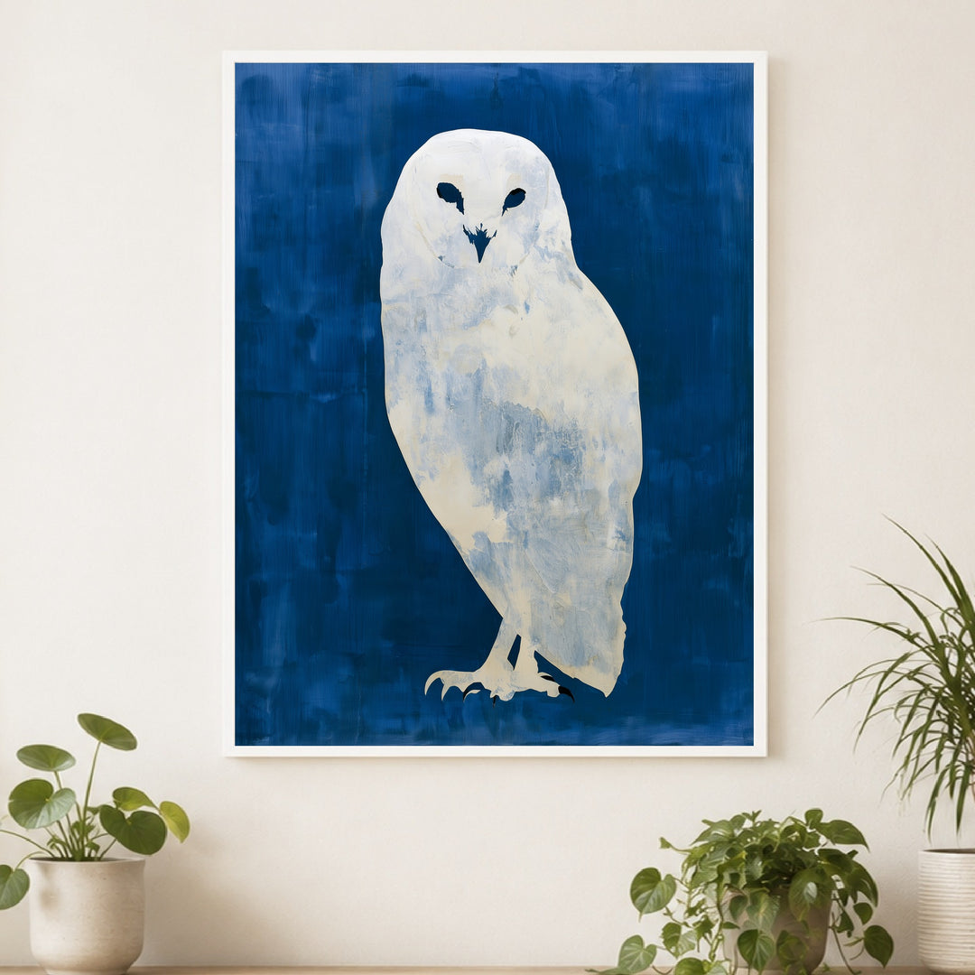 Weiße Eule in blau Poster – Weißer Rahmen – Produktfoto