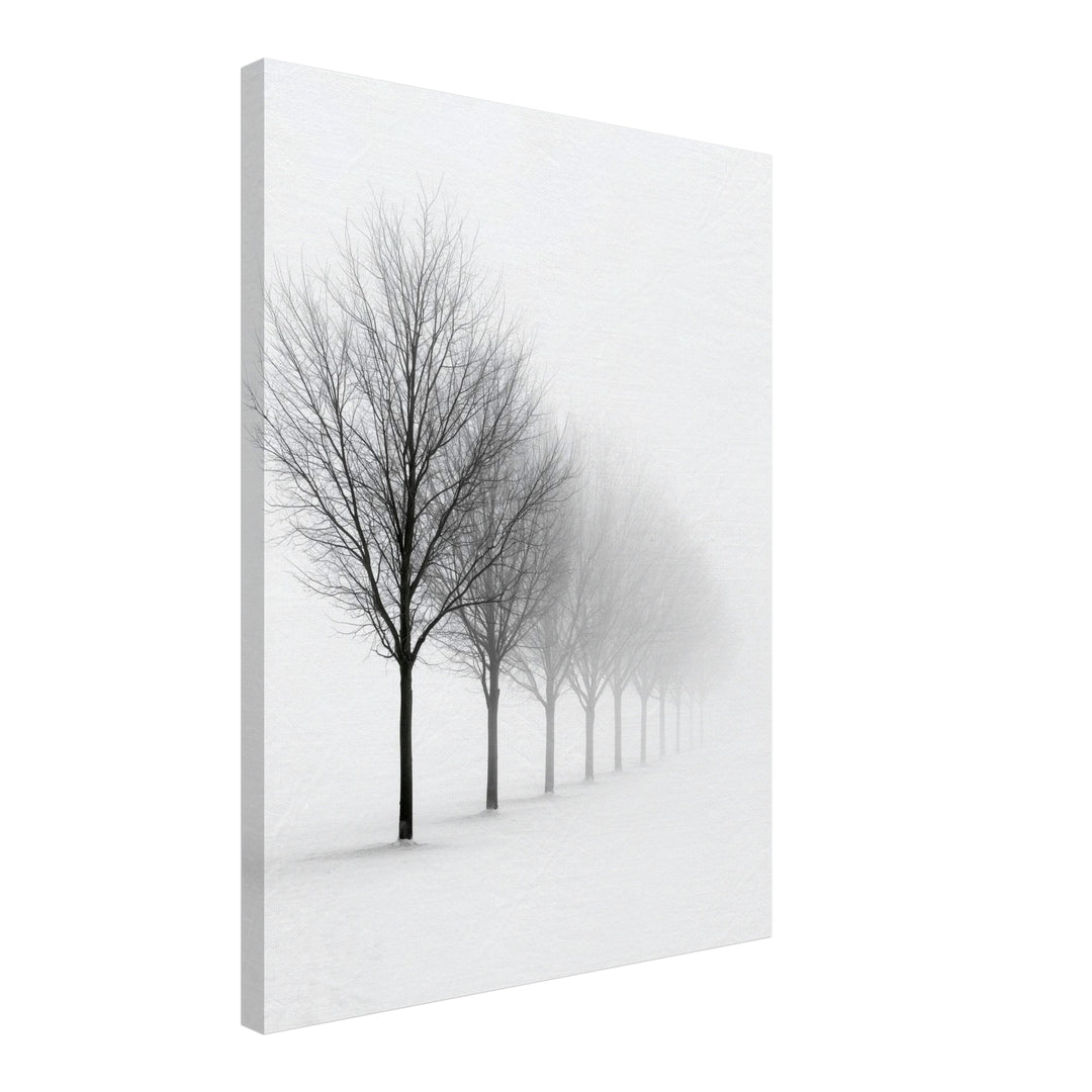Baumreihe im Winternebel Leinwandbild – Schräge Ansicht – Produktfoto