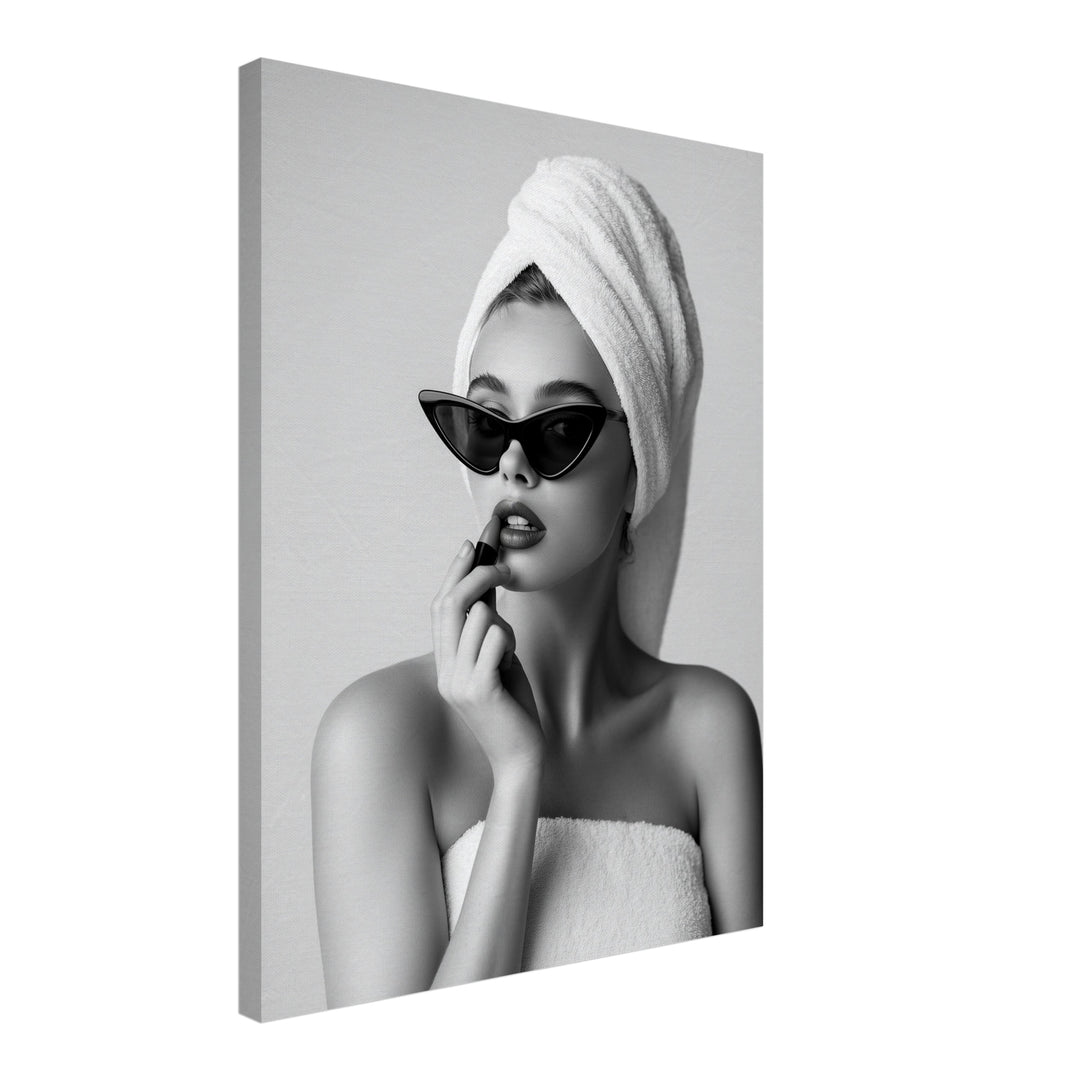 Frau mit Handtuch-Turban Leinwandbild – Schräge Ansicht – Produktfoto