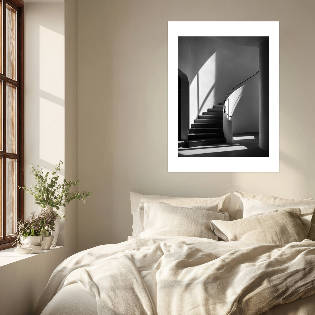 Geschwungene Treppe Licht Poster abstrakt – mattes Kunstdruck-Papier – Ansicht 2