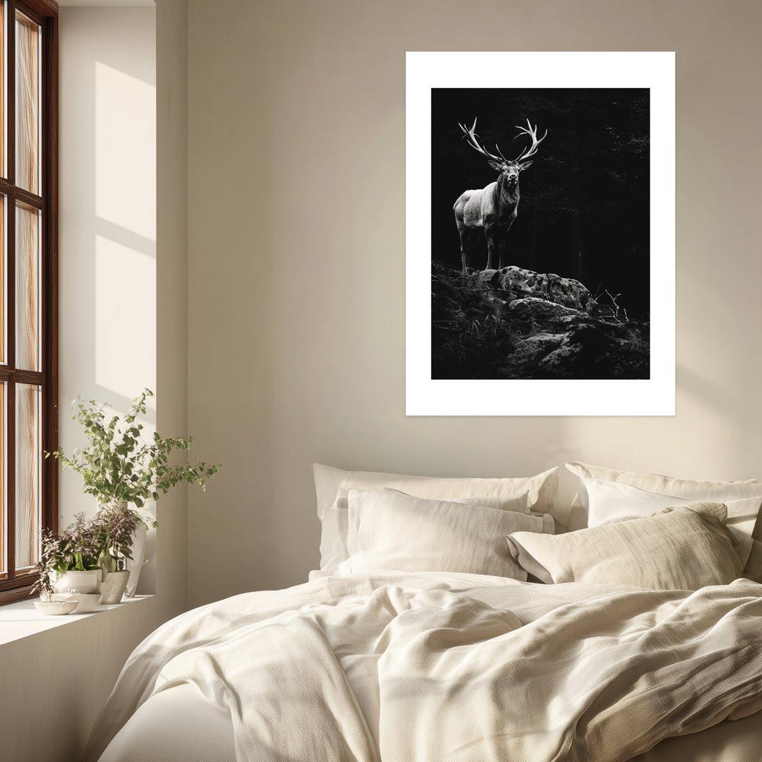 Hirsch auf Felsen Poster abstrakt – mattes Kunstdruck-Papier – Ansicht 4