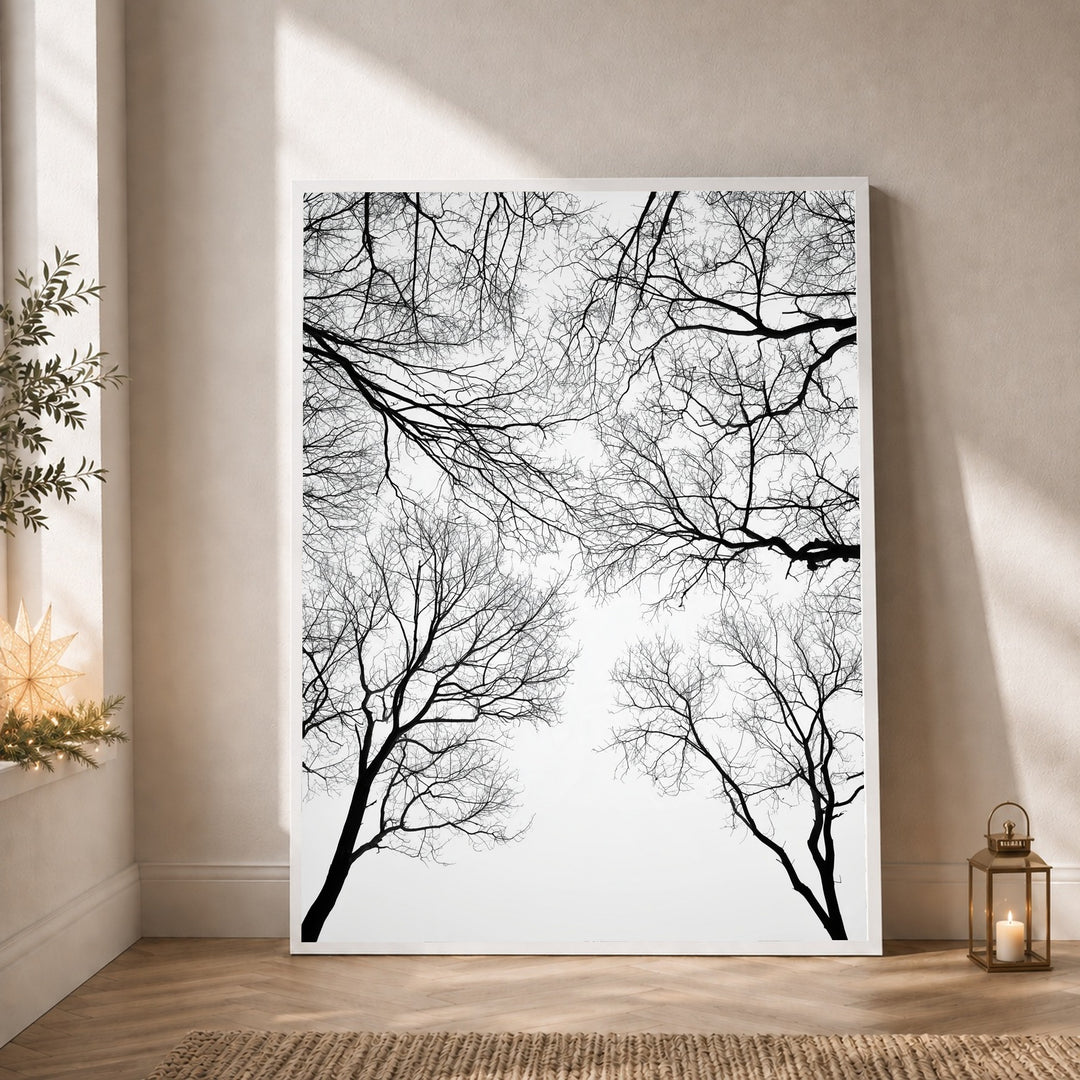 Kahle Äste im Winter Poster – Weißer Rahmen – Produktfoto