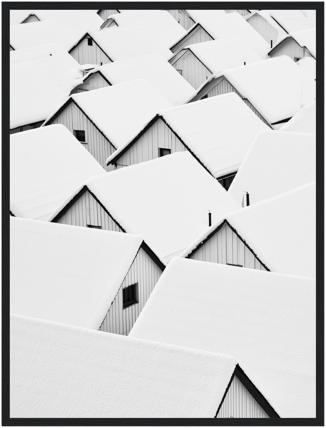 Verschneite Dächer im Winter Poster – Schwarzer Rahmen – Produktfoto