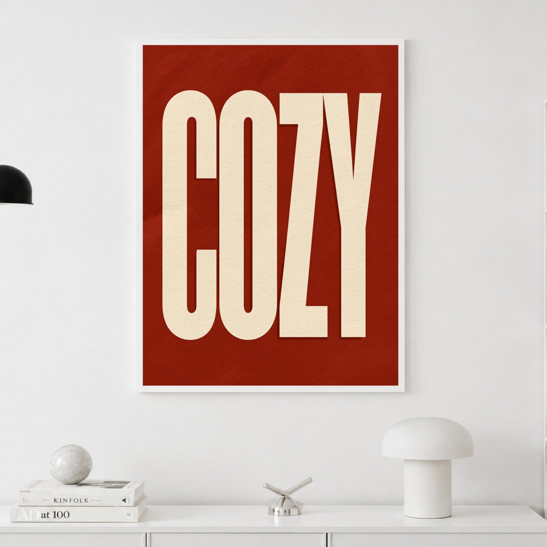 Cozy Schriftzug in rot Poster – Weißer Rahmen – Produktfoto