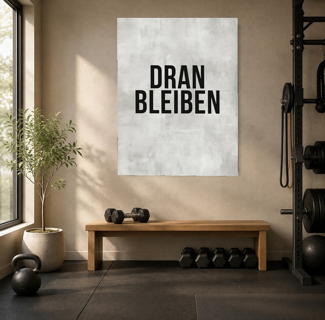 Dranbleiben Typografie grau Poster – Ohne Rahmen – Produktfoto