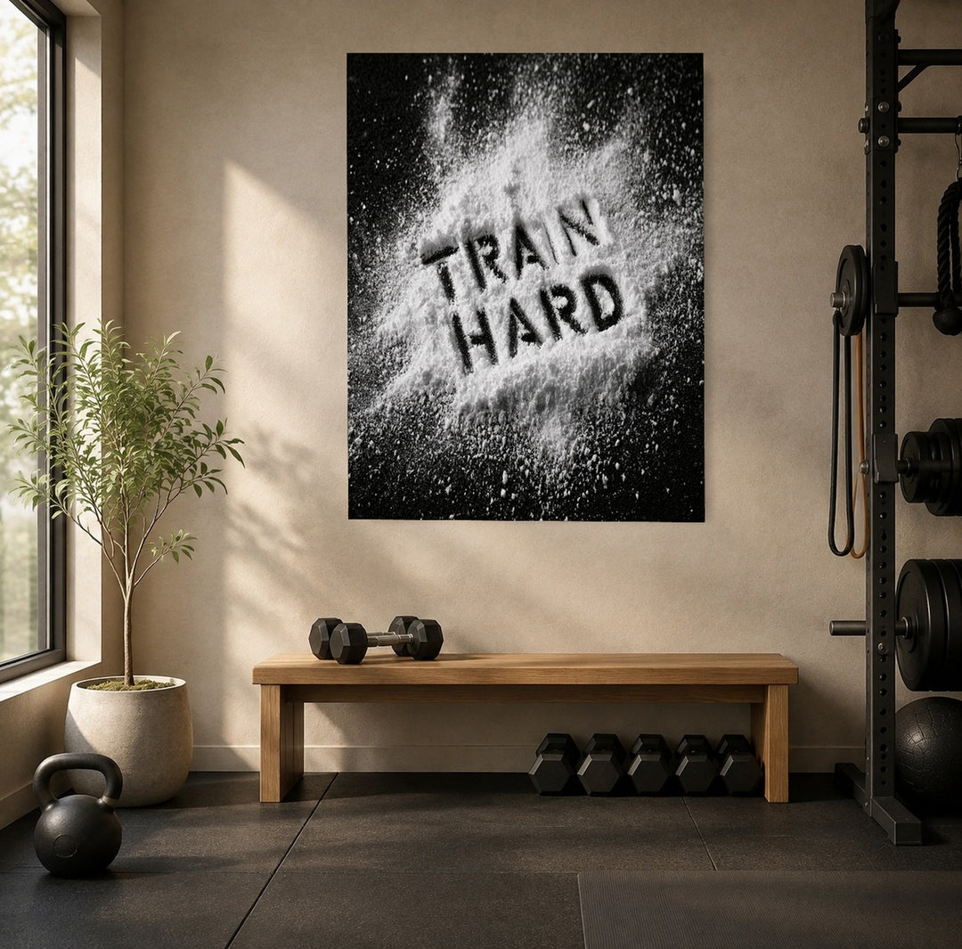 Train Hard Pulver-Schrift Poster – Ohne Rahmen – Produktfoto