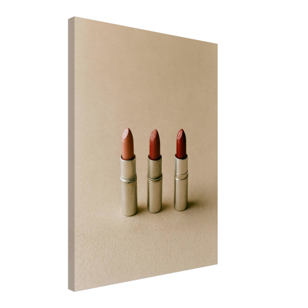 Drei Lippenstifte Nude Leinwandbild – Schräge Ansicht – Produktfoto