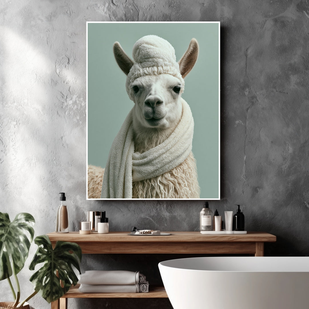 Lama mit Wintermütze Poster – Weißer Rahmen – Produktfoto