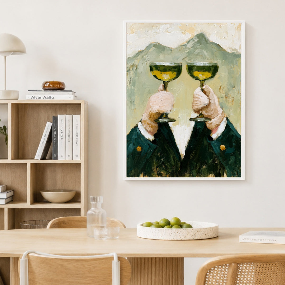 Anstoß mit grünen Coupes Poster – Weißer Rahmen – Produktfoto