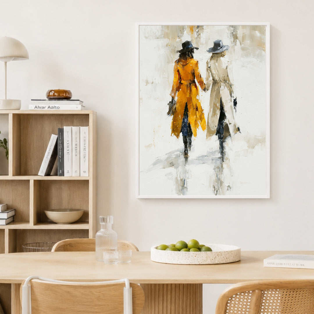 Zwei Frauen im Aufbruch Poster – Weißer Rahmen – Produktfoto
