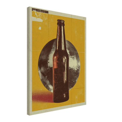 Bierflasche vor Discokugel Leinwandbild