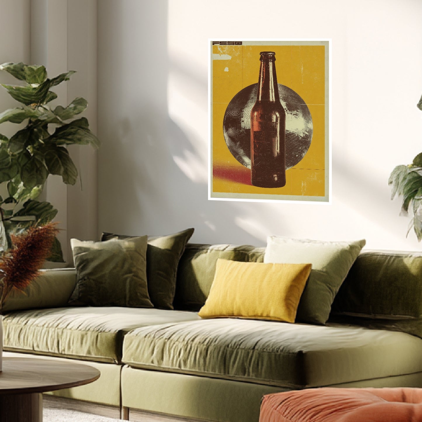 Bierflasche vor Discokugel Poster