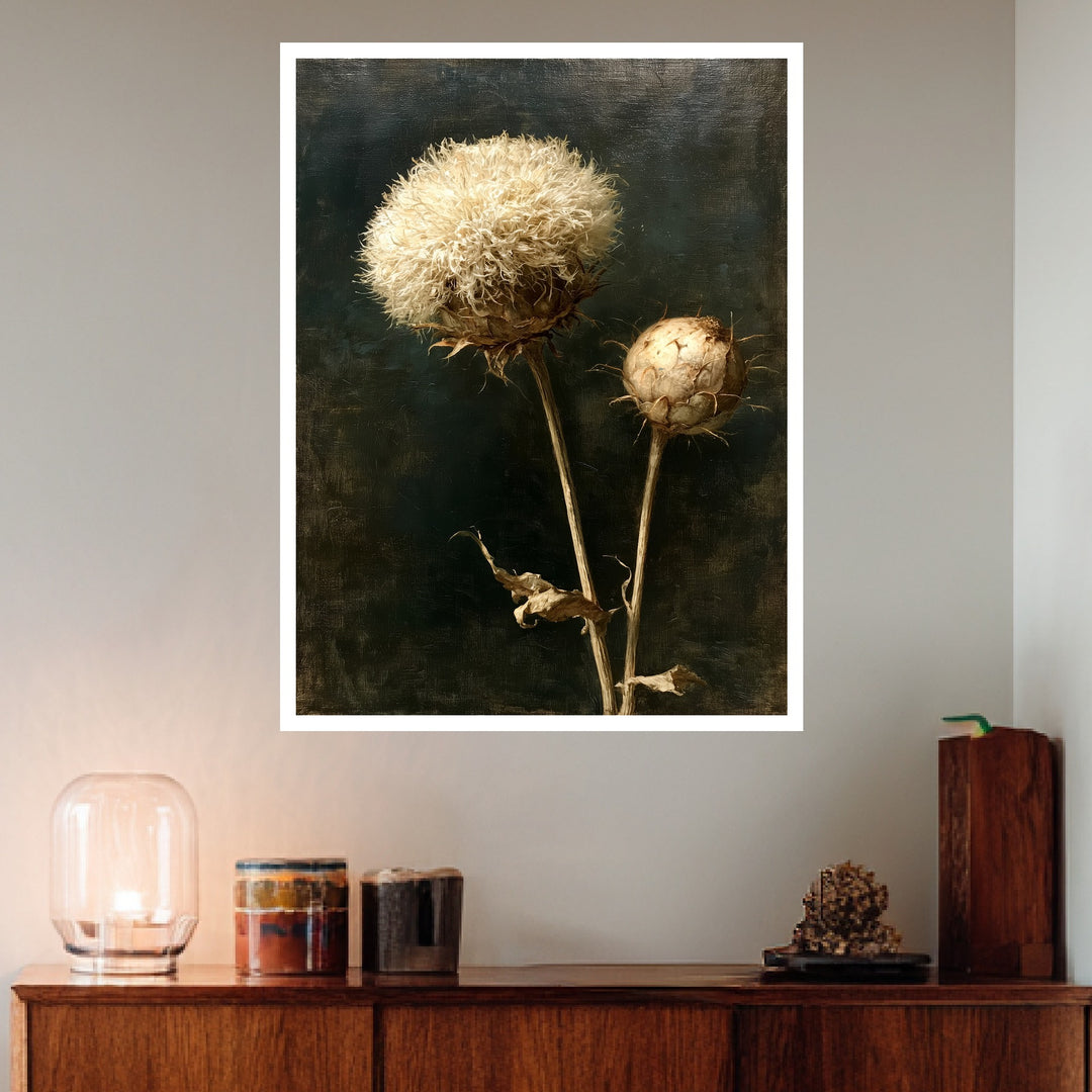 Verwelkte Distel im Dunkel Poster – Weißer Rahmen – Produktfoto